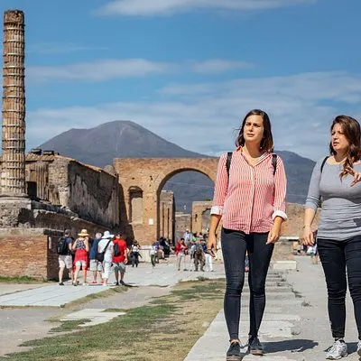 Excursion privée d'une journée aux ruines ultimes de Pompéi et d'Herculanum | voooya