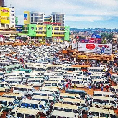 Tour a piedi di mezza giornata di Kampala con guide femminili locali | voooya