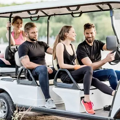 Alquiler de carrito de golf San Pedro - 6 plazas | voooya