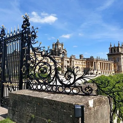 Visite guidée du palais de Blenheim (avec ou sans visite supplémentaire de la ville d'Oxford) | voooya