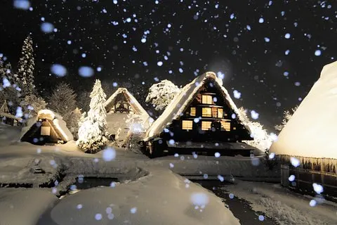 Shirakawa-go Light-up fra Takayama