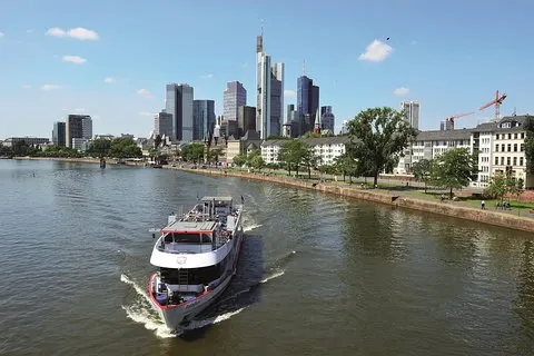 Temps forts de Francfort 1 - Croisière touristique d'une heure