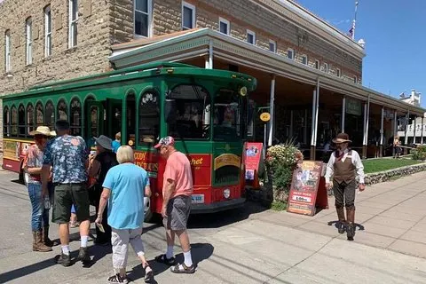Cody-Trolley-Touren - Best of the West-Trolley-Tour