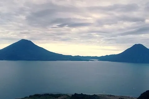 Privater Bodentransfer von Guatemala-Stadt nach Panajachel, Lake Atitlan