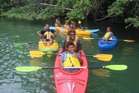 Excursion en kayak 3 en 1 à Port Vila