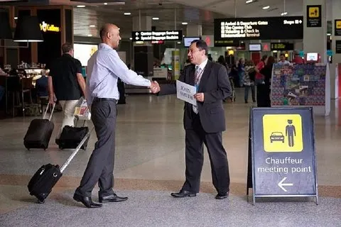 Privéluchthaventransfer kualanamu (KNO) naar All City Destination Medan