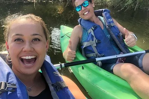 Excursion en kayak sur l'histoire de la rivière Napa Valley : kayaks simples | voooya