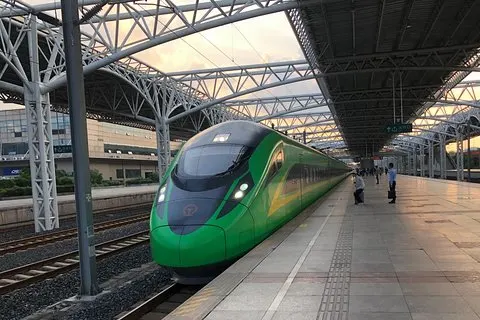 Privater Abflug Transfer vom Bahnhofshotel zum Bahnhof Yangzhou