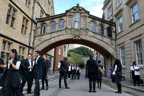 Conseils d'entrée pour les futurs étudiants d'Oxford - Visite de groupe privé | voooya
