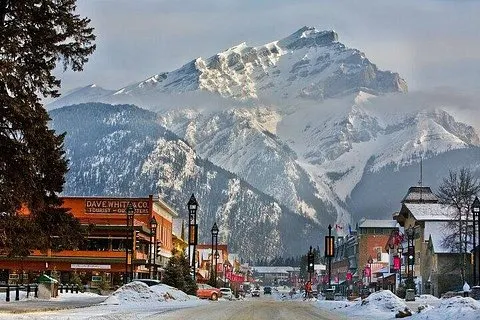 Excursion d'une journée dans la région de Banff et le canyon Johnston au départ de Calgary ou de Banff | voooya