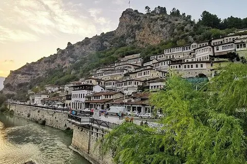 Berat: Excursão de um dia pela cidade da UNESCO a partir de Tirana