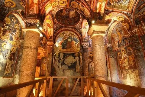 Top steder af Cappadocia Red Tour med Underground City Besøg | Voooya.com