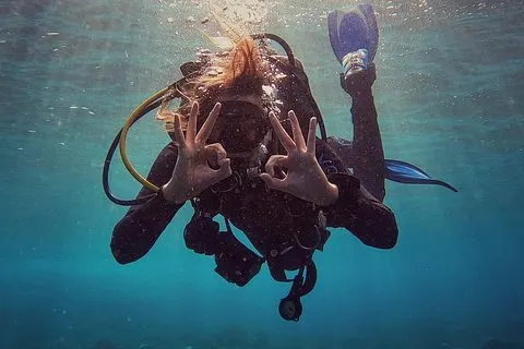 テネリフェ島での最初のダイビング体験 | voooya