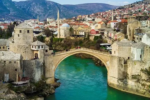 Tour privato da Sarajevo all'Erzegovina (Mostar, Kravice, ...)