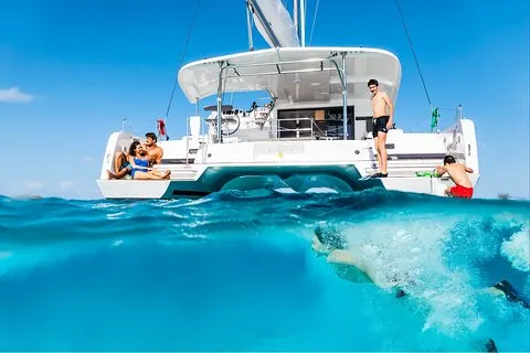 Catamaran Day & Sunset Cruises avec repas Boissons et transport