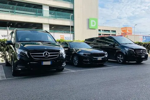 Rovereto/Vallagarina till Venedig + vattentaxi - Privat transfer