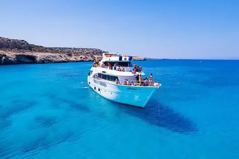 Medusa Cruises: 4-stündige Schildkröten-Chill-Out-Kreuzfahrt / Mittagessen – Protaras