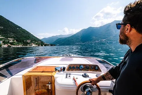 Croisière privée sur le lac de Côme : une véritable expérience locale