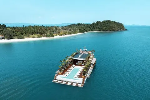 YONA Beach Club: Phukets unglaublichstes Bootserlebnis
