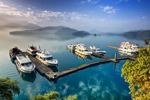 Excursion d'une journée à Nantou : lac Sun Moon et jetée Ita Thao au départ de Taipei