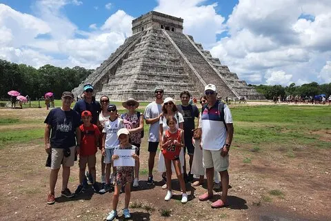 Tour guidato a piedi di Chichen Itza Incontro all'ingresso Opzionale
