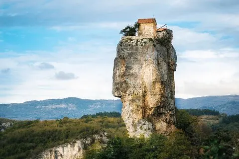 Kutaisi : Visite de Chiatura avec l'expérience du pilier et du téléphérique de Katskhi