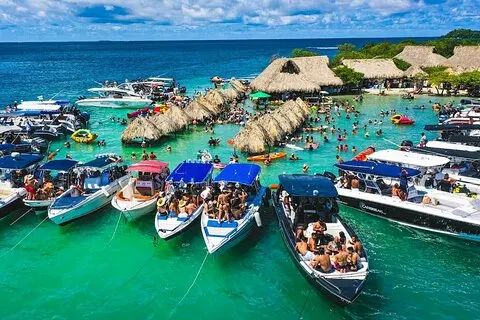 Visite des 5 îles du houblon de Carthagène : déjeuner, plongée avec tuba, clubs de plage, et plus encore