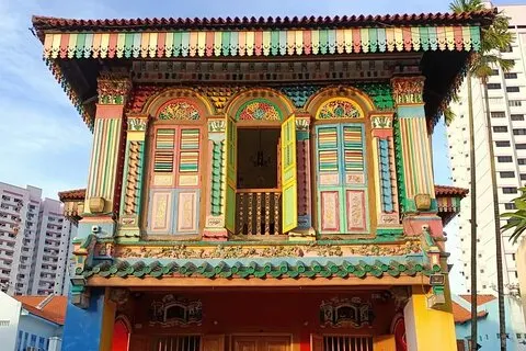 5 hours Little India, Kampong Glam, Chinatown with 9 Food Tasting