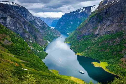 Geführte Tour zum Wikingerdorf, Nærøyfjord-Kreuzfahrt & Flåmbahn