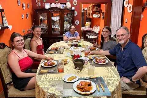 Sabor de Yucatán : Clase de Cocina Mérida y Visita al Mercado
