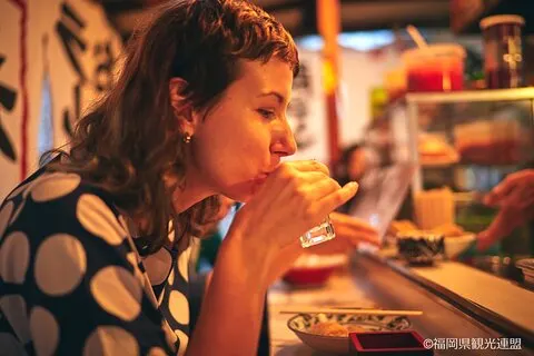 Restauranter i nærheten av Fukuoka Tower Nakagawa Cruise Yatai Street Food Night Tour
