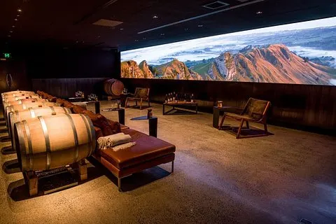 Visite des vins urbains - Avec une expérience exclusive chez Smith & Sheth | voooya
