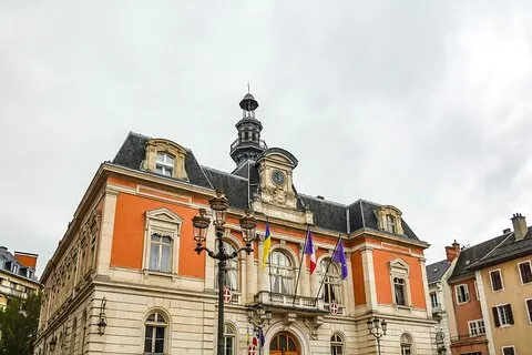 Best Intro to Chambéry in 2 hours with a Local