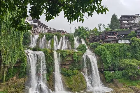 2 Tage Tianmen Mountain und Furong Town Nachtlichter