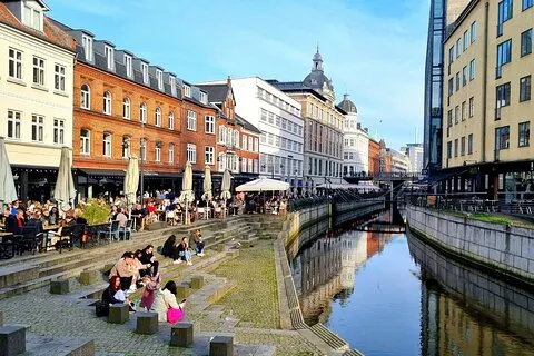 Århus Mystery Quest: Utforskningsspel och rundtur utomhus