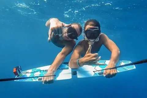 Sub Wing & Waterski Watersporten met Transfer – Hurghada