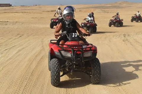 Quadrijden en kameelrijden met bedoeïenenshow in Marsa Alam