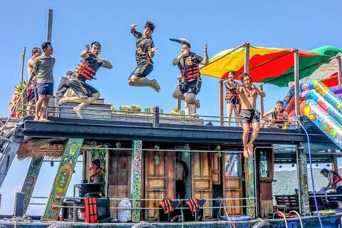 ニャチャン半日シュノーケリングアドベンチャー（BBQ付き）