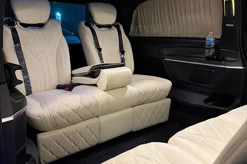 Chauffeur de luxe à Birmingham | voooya