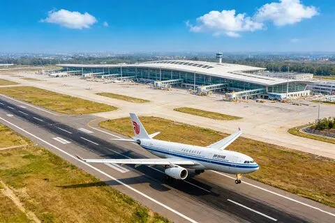 Trasferimento aeroportuale privato in partenza dagli hotel di Jinan