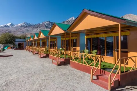 6 jours Visite privée du Ladakh Nubra Pangong et Khardung La Pass