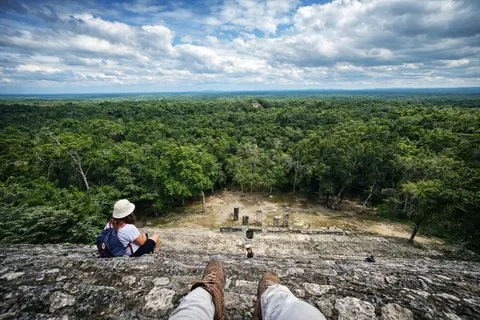 Exclusieve expeditie naar Calakmul: ruïnes en jungle in een kleine groep