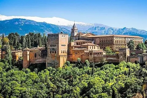 Billet pour l'Alhambra et les palais Nasrides avec guide audio à Grenade