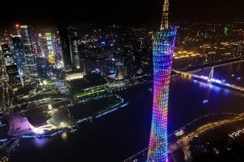 Passeio Noturno Privado em Guangzhou: Torre Canton e Rio de Pérolas