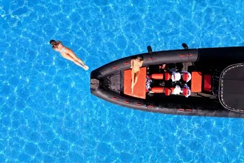 Zara : tour in barca di lusso dell'isola, snorkeling e vino illimitato