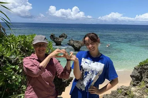 Tour privado de 8 horas en Okinawa con guía autorizado y vehículo