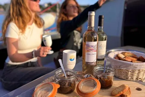 Sunset Sailing Cruise com aperitivo na ilha