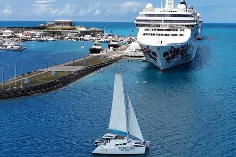 Privé Catamaran charter Voile de natation tuba falaise saut SUP