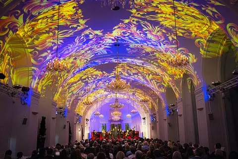 Kväll på slottet Schönbrunn i Wien: Trerättersmiddag och konsert | voooya