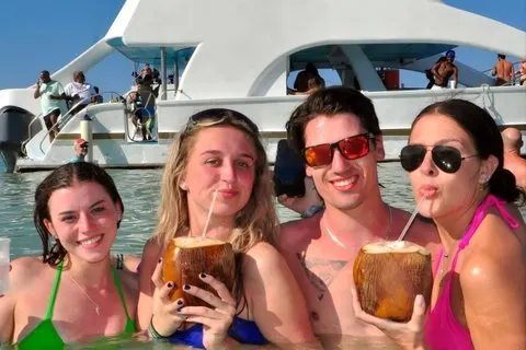 Catamaran Yacht Party Boat Puerto Plata Plongée avec tuba et bar ouvert